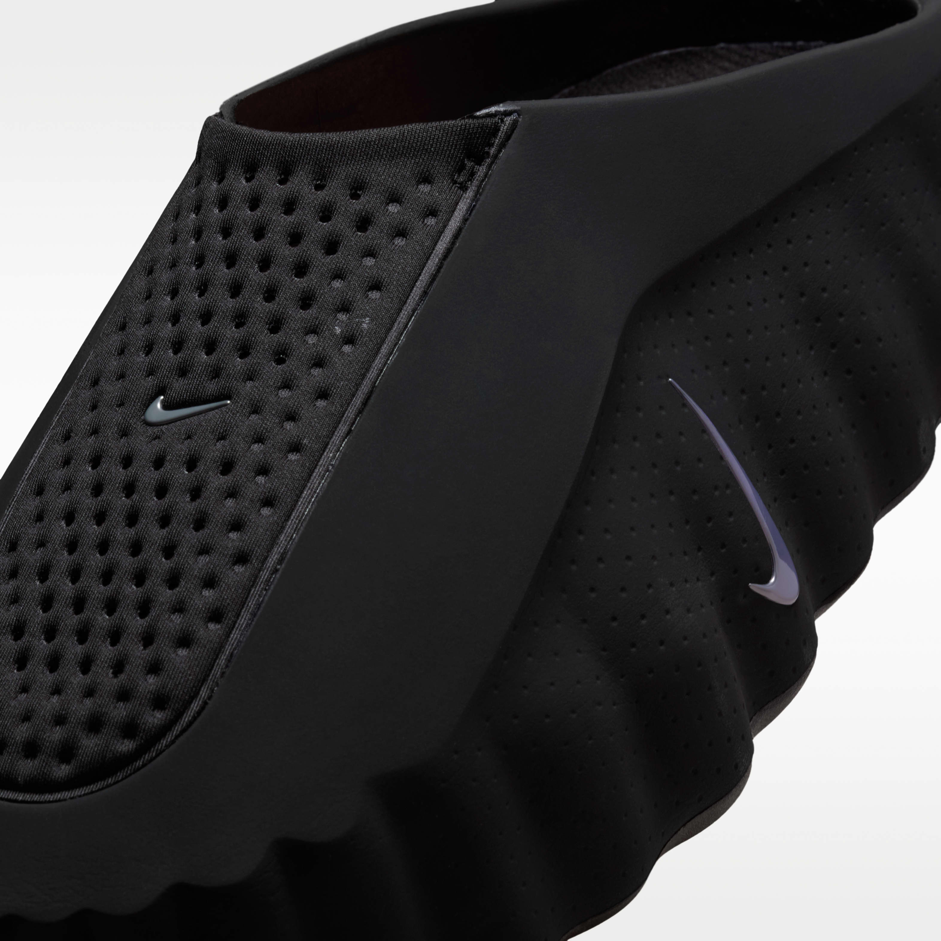 Nike Mind 001 Men's Pregame Mules | The Summit